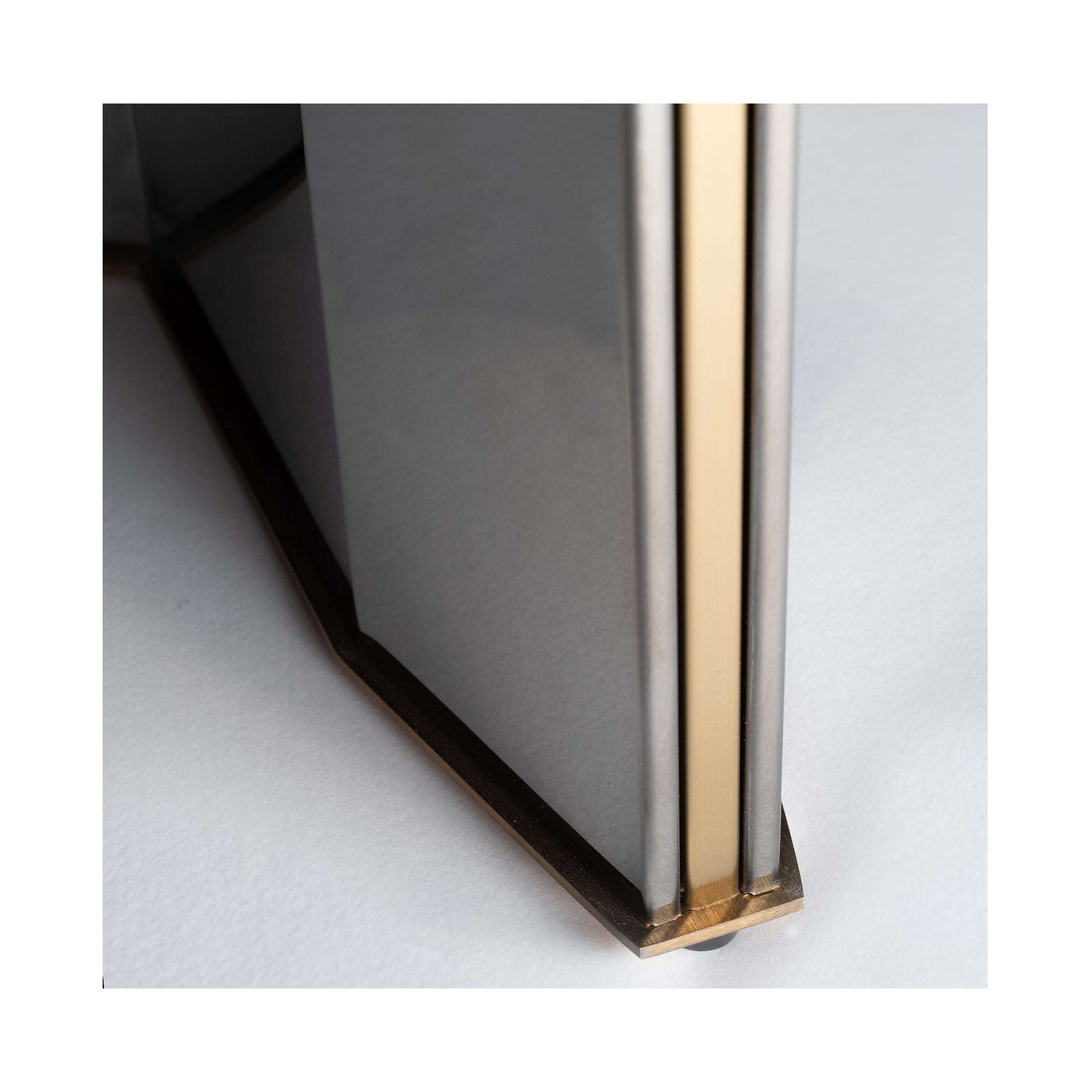 Auren Dining Table