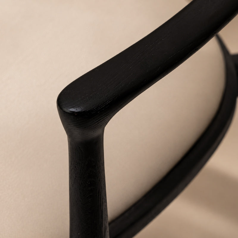 black and white dining chair