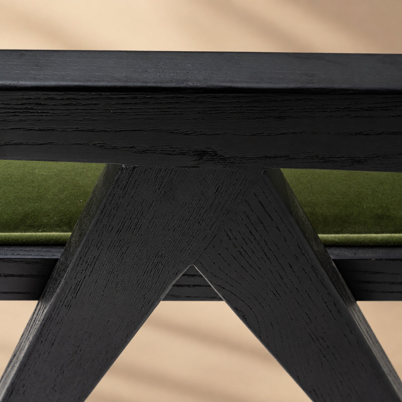 Lightweight retro dining chair