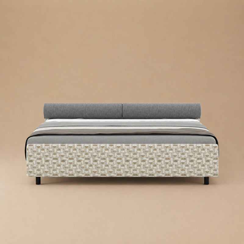 Plat bed frame